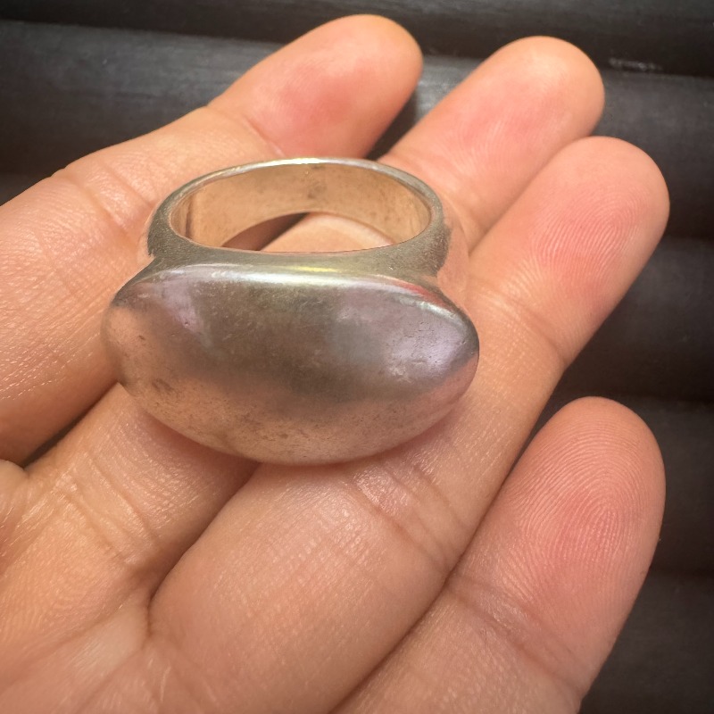 Vintage Collectible Jewelry - แหวนนิ้วโป้งเงินทิเบตโบราณ ของสะสม งานฝีมือชาติพันธุ์ม้ง ชุบเงินบนทองแดง เครื่องประดับนิ้วแบบเรโทร