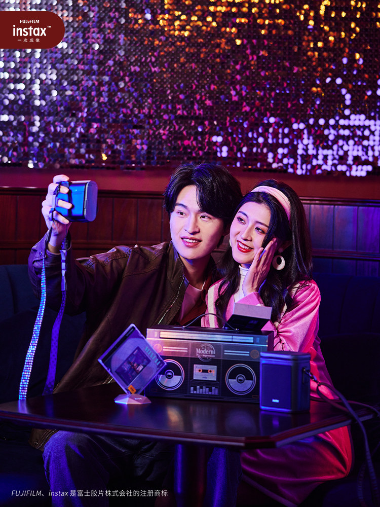 ตัวเลือก (20/40 แผ่น) กล้อง Fu - Instant Film Pack บทวิจารณ์และราคา