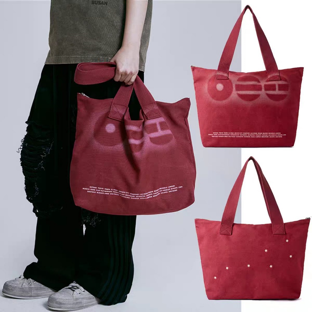 กระเป๋าผ้าแคนวาสสีแดงลายพิมพ์ว - Vintage Collectible Shop บทวิจารณ์และราคา